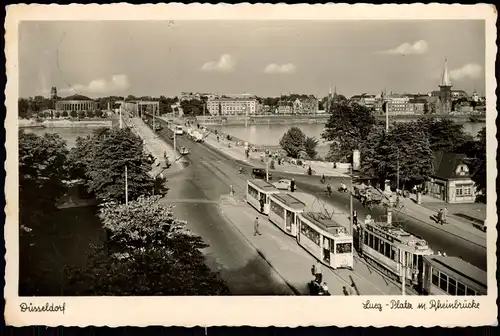 Düsseldorf Lueg-Platz m. Rheinbrücke, Straßenbahn - Fotokarte 1951