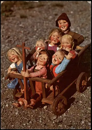 Feldkirchen in Kärnten Trachten Typen Puppen Trachten-Kleidung Bollerwagen 1989