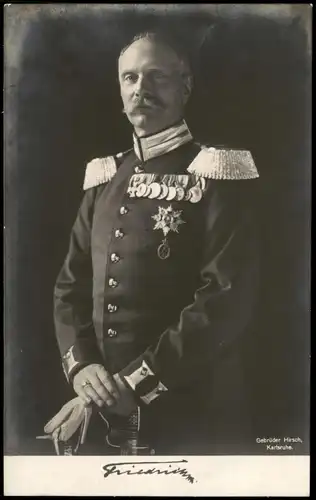 Ansichtskarte  Porträt Fotokarte Militaria Badischer Landesverband 1915