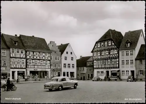 Ansichtskarte Mellrichstadt Marktplatz, Autos Geschäfte 1963