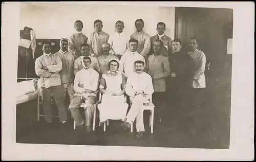 Krankenzimmer Soldaten Krankenschwester Zimmer WK1 1917 Privatfoto