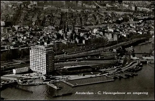 Postkaart Amsterdam Amsterdam Luftbild Havengebouw en omgeving 1962