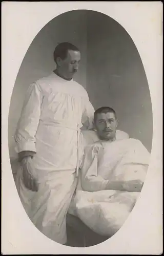 Militär/Propaganda 1.WK (Erster Weltkrieg) Soldat und Arzt 1917 Privatfoto