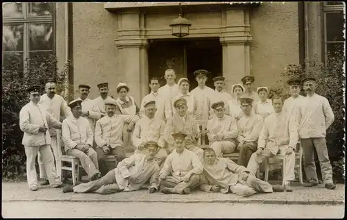 Militaria WK1 Soldaten vor Krankenhaus Gruppenbild 1917 Privatfoto