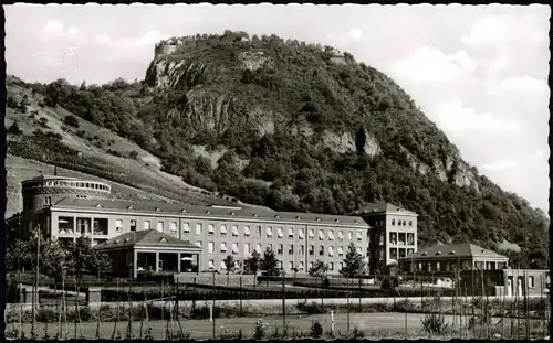 Ansichtskarte Singen (Hohentwiel) Städt. Krankenhaus und Hohentwiel 1962