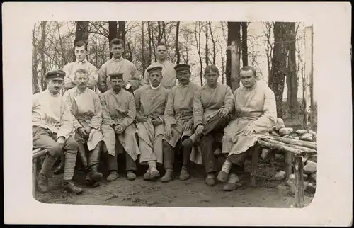 Militär/Propaganda 1.WK (Erster Weltkrieg) Soldaten im Wald Lazaret 1914