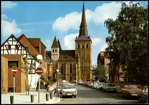 Ratingen St. Peter + Paul Kirche, Autos u.a. Ford, Opel, VW Käfer 1970