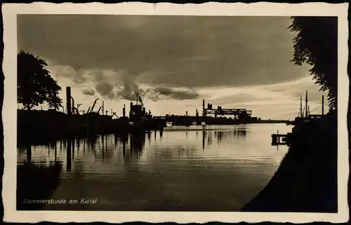 Ansichtskarte Wilhelmshaven Kanal und Hafen in der Dämmerung 1938