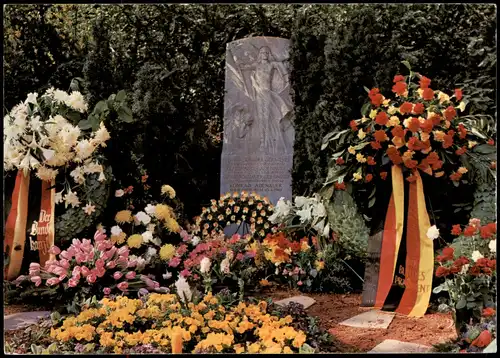Rhöndorf-Bad Honnef Grabstätte Dr. Konrad ADENAUER auf dem Waldfriedhof 1988