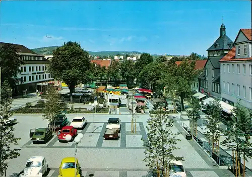 Ansichtskarte Salzgitter Marktplatz, Autos ua VW Käfer 1982