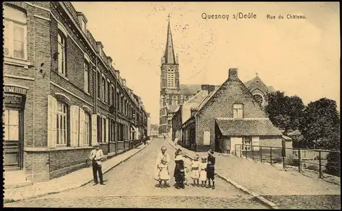 CPA Quesnoy-sur-Deûle Rue du Chateau 1915  gel. div. Feldpoststempel