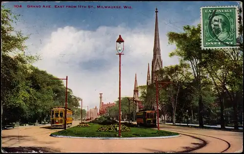 Postcard Milwaukee 104 GRAND AVE. - EAST FROM 11TH Street 1928