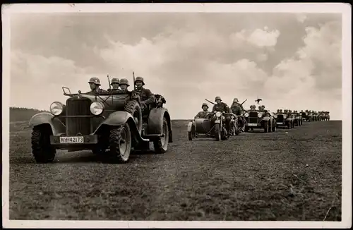 Militär/Propaganda - 2.WK (Zweiter Weltkrieg), Motorisierte Soldaten 1937