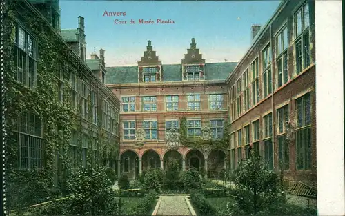 Postkaart Antwerpen Anvers Cour du Musée Plantin 1910