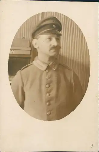 Militär/Propaganda Soldate Privataufnahme Soldaten Porträt-Karte 1915 Privatfoto
