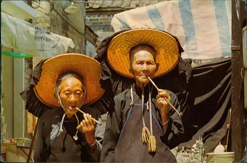 Postcard Hongkong Village women outside Kathing Walled City 1976
