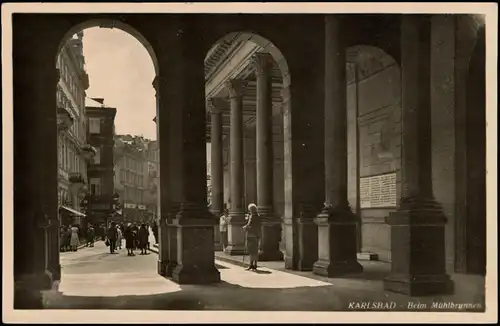 Karlsbad Karlovy Vary  Durchblick Mühlbrunnkolonnade Mlýnská kolonáda 1939