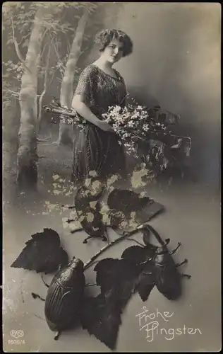 Ansichtskarte  Glückwunsch Pfingsten: Frau mit Zweigen und Maikäfer 1914