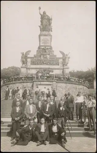 Niederwald-Denkmal Gruppenfoto Männer   bei Rüdesheim  1930 Privatfoto
