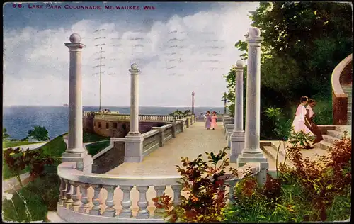 Postcard Milwaukee LAKE PARK COLONNADE, MILWAUKEE WIS. 1911