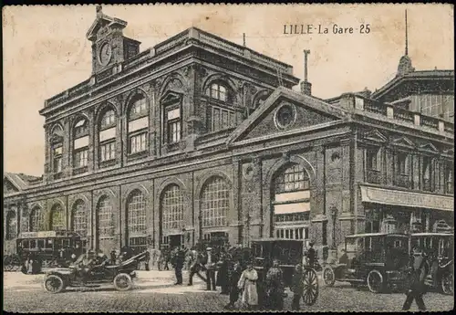 CPA Lille Gare (Bahnhof) Autos 1916   1. WK Feldpost gel Militär-Zusatzstempel