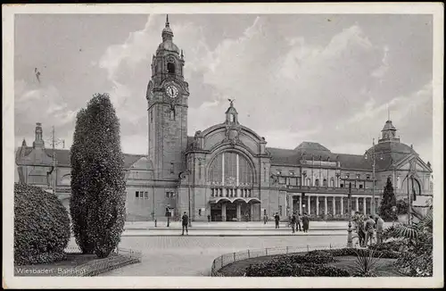 Ansichtskarte Wiesbaden Hauptbahnhof 1928   mit Stempel Wiesbaden 5 (BHF) d