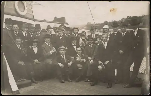 Ansichtskarte  Schiffe Dampfer Steamer Männerrunde Skat 1920