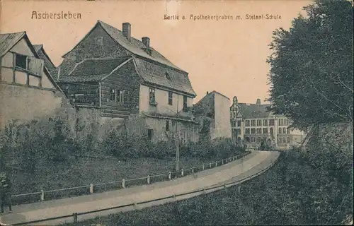 Ansichtskarte Aschersleben Partie a. Apothekergraben m. Stefani-Schule 1921