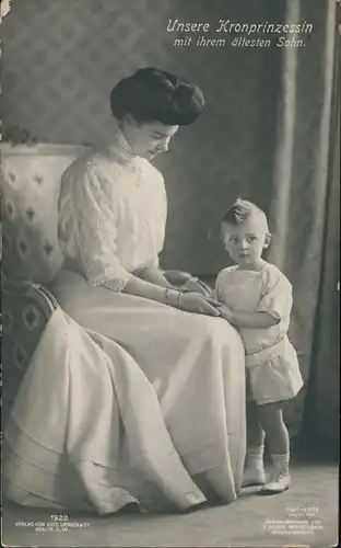 Ansichtskarte  Unsere Kronprinzessin mit ihrem ältesten Sohn 1910
