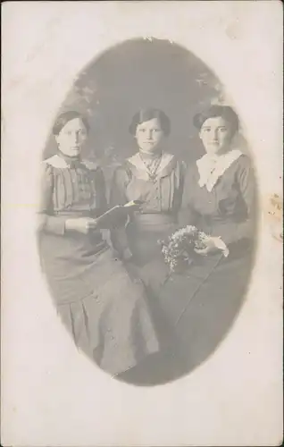 Menschen Soziales Leben - Frauen Gruppenfoto Frühe Fotokunst 1910 Privatfoto