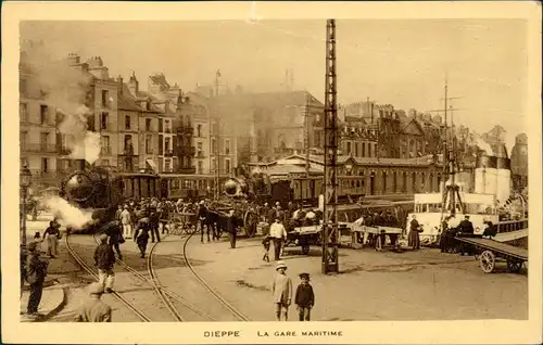 CPA Dieppe La gare Maritime - Dampflokomotive 1920