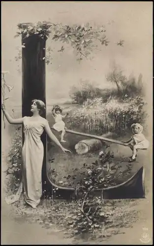 Ansichtskarte  Schöne Frau, spielende Kinder - Fotokunst 1911