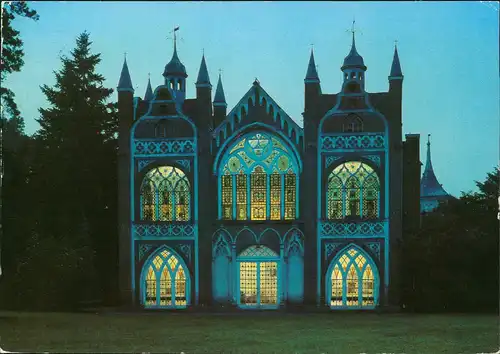 Wörlitz Oranienbaum Landschaftspark Wörlitz: Gotisches Haus, Gartenseite 1988