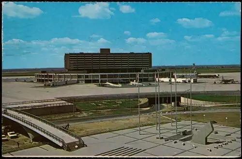 Postcard Toronto TORONTO INTERNATIONAL AIRPORT (Flughafen) 1968