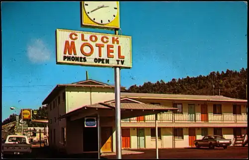 Williams (Arizona) CLOCK MOTEL U.S. 66 & 89 Gateway to Grand Canyon 1960