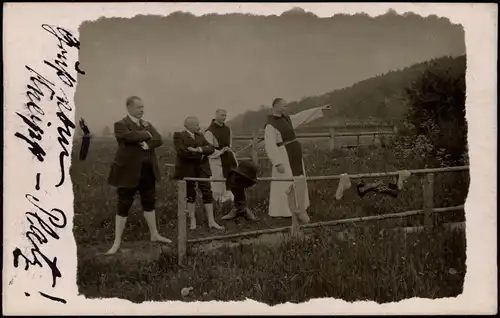 Feine Herrn mit Geistlichen 1910 Privatfoto   gelaufen Stempel BIBERACH (RISS)