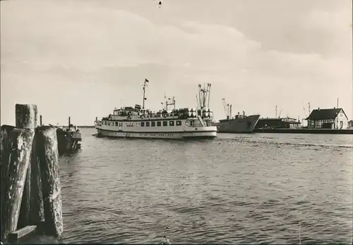 .Mecklenburg-Vorpommern Insel Rügen Ausfahrt des Motorschiffes Seebad Binz 1967