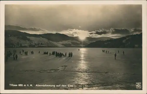 Titisee-Neustadt Abendstimmung auf dem Eise 1936