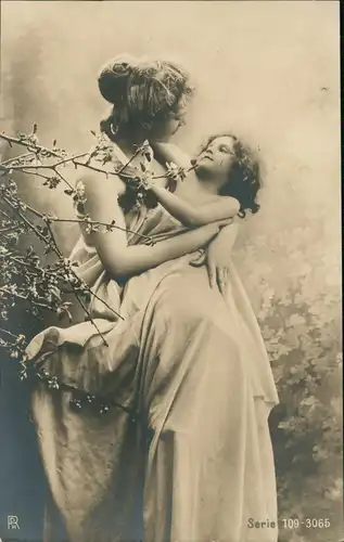 Ansichtskarte  schöne Frau und Mädchen Fotokunst 1908