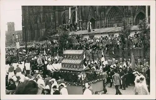 Köln Kölner Dom der heilige Dreikönigeschrein 1950 Privatfoto Foto