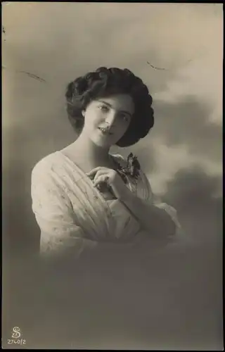 Ansichtskarte Leben - Frau Fotokunst anmutig 1911  gel. Stempel Colmar Elsaß