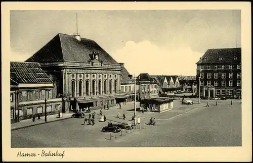 Ansichtskarte Hamm (Westfalen) Bahnhof, Vorplatz und Kiosk 1951