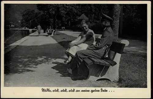 Ansichtskarte  Soldat und junge Frau auf Parkbank 1938
