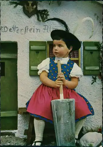 Ansichtskarte  Menschen Soziales Leben & Kinder "Die kleine Sennerin" 1970