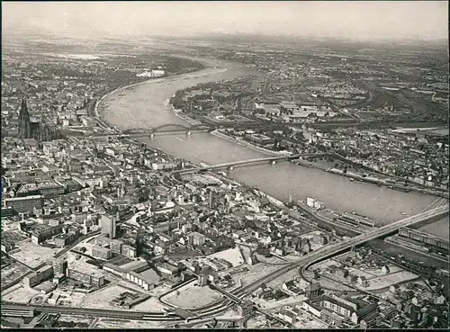 Ansichtskarte Köln Luftbild Innenstadt v. Flugzeug aus, Rhein 1950