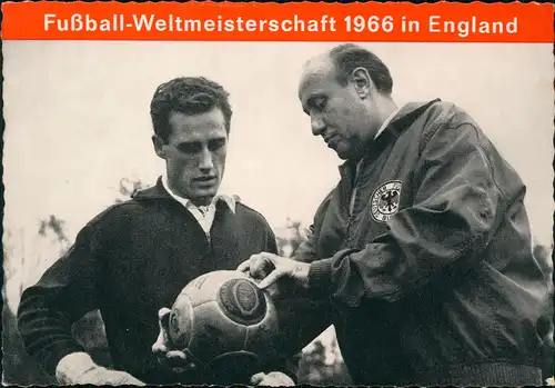Torwart Tilkowsky Trainer Helmut Schön Fußball-Weltmeisterschaft England 1966