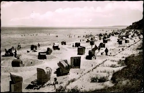 Ansichtskarte Hohwacht Strandleben - Strandkörbe 1958  gel. Landpoststempel