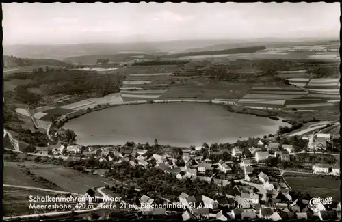 Ansichtskarte Schalkenmehren Luftbild Stadt und Maar 1964