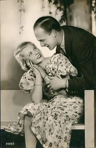 Ansichtskarte  Liebe Liebespaare Mann mit hübscher Frau beim Flirten 1950