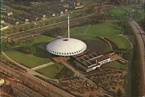 Eindhoven Binnen een driehoek van Europawegen Luftbild Evoluon 1991